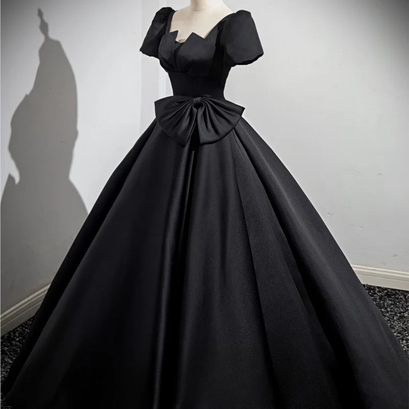 

Black satin banquet new light luxury performance host dress