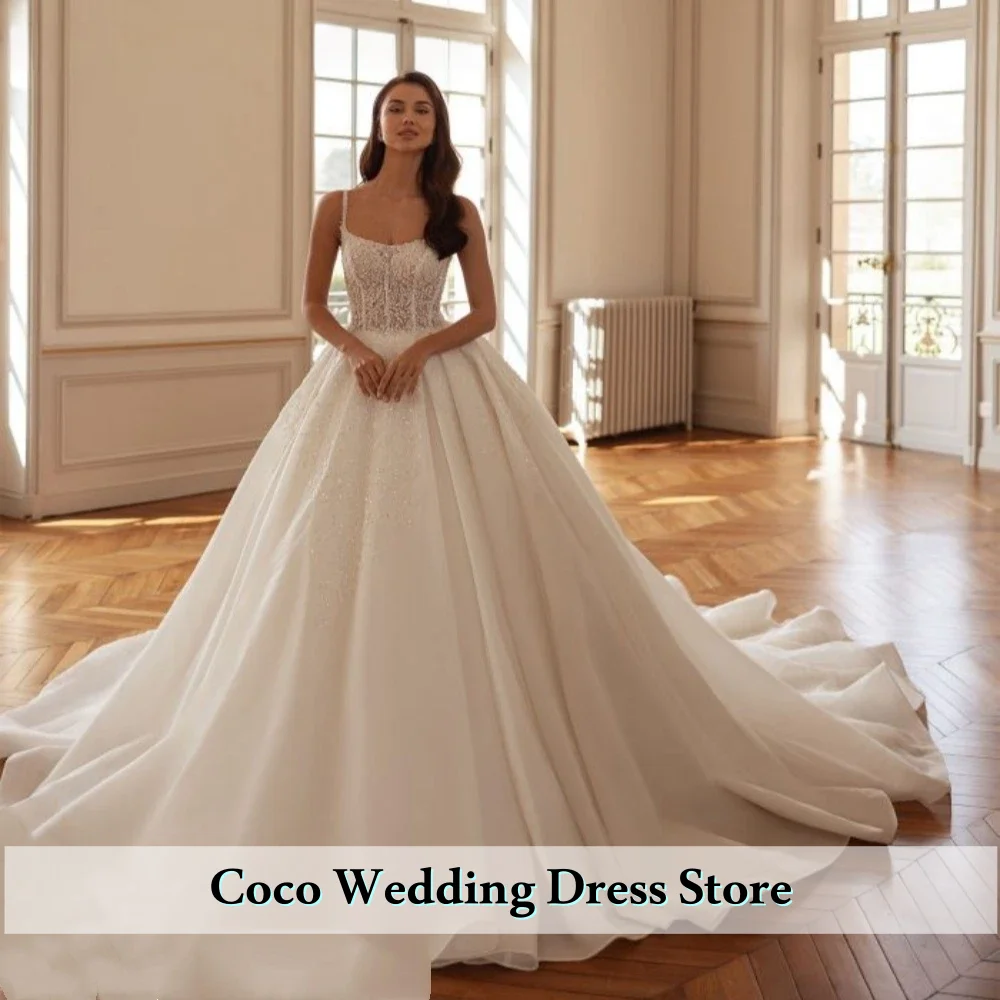 فستان زفاف رائع مخصص سباركلي على شكل حرف A مزين بالدانتيل واللؤلؤ المطرز فستان زفاف العروس فيستدوس دي نوفيا