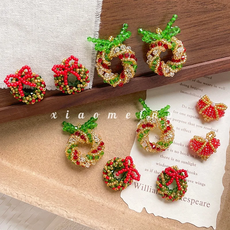 2pcs Christmas Festival Series Exquisite Rice Bead Flower Garlands Heart-shaped Pendants Diy Handmade Jewelry Accessories