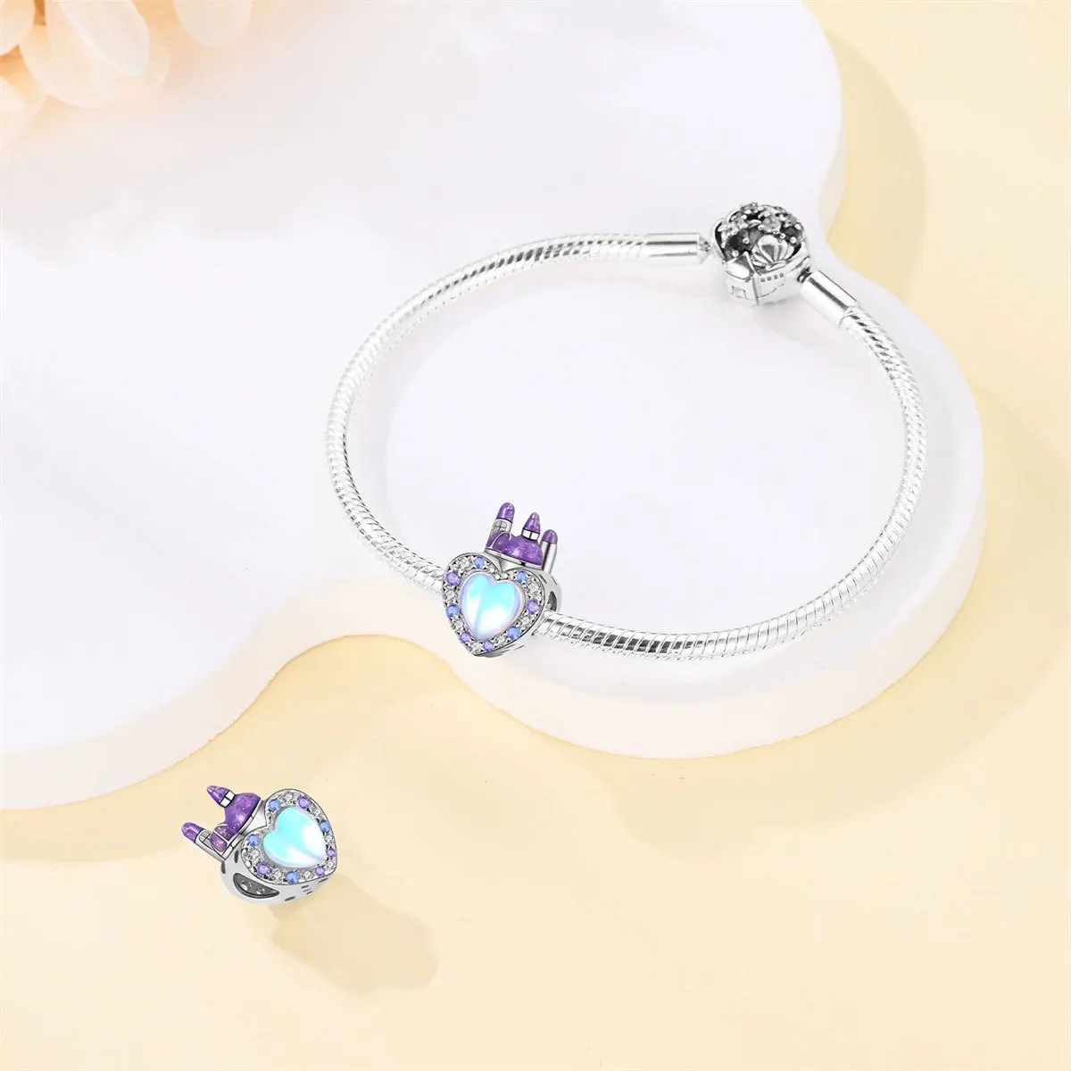 Design silver-plated magical castle princess zircon cross-border best-selling pendant beads suitable for DIY bracelets