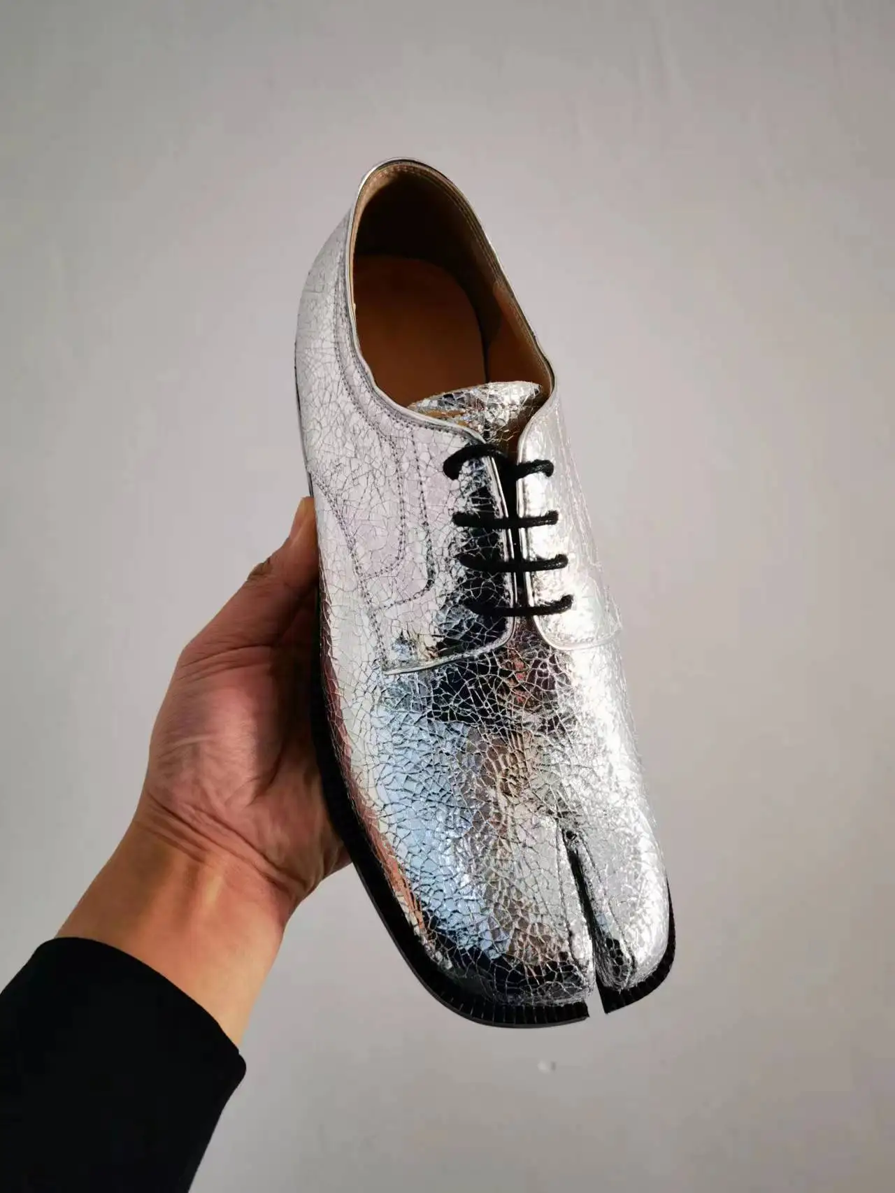 Split Toe Men\'s Silver Leather Loafers Shoes Cattlehide Men Oxfords Slip on Lace-up Shoes Luxury 2023 Male Formal Party Shoes