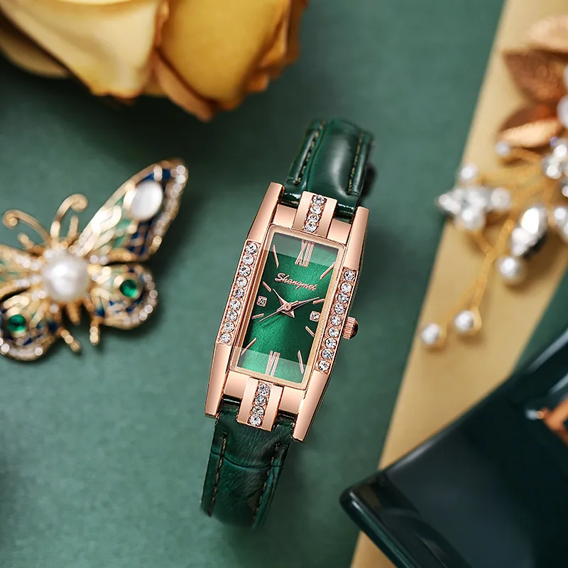 Vintage Women Watches Fashion Rhinestone Rectangle Ladies Leather Band Quartz Watch