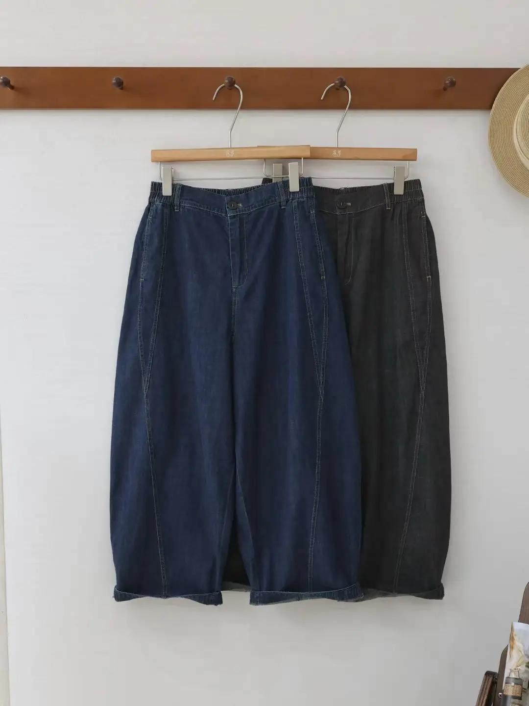 

Весна 2026: Женские джинсы свободного кроя с эластичным поясом, универсальные, стройнящие, больших размеров, укороченные, из хлопкового денима, длина 7/8