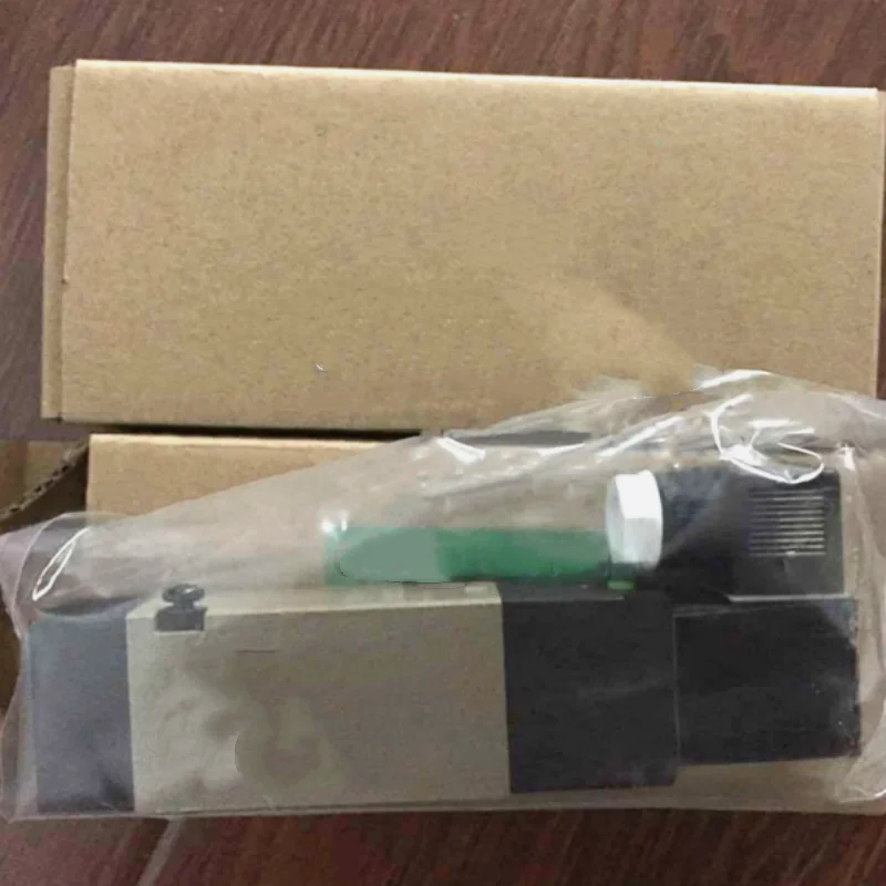 

Абсолютно новый оригинальный пилотный 5-ходовой клапан 4KB420-15-AC220V, 4KB219-00-AC220V, 4KB210-08-L-DC24V/Z, 4KB219-00-M1-DC24V/Z