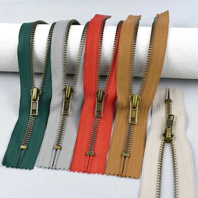 

10Pcs 3#5# 20cm Bronze Metal Zipper Close-End Sewing Zippers Jeans Coat Closure Zip Auto Lock Zips Replace Kit DIY Accessories