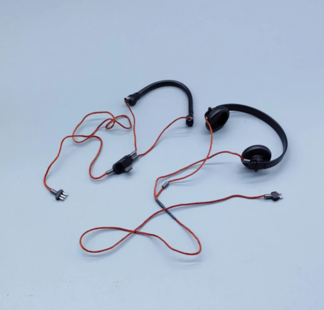 

Модель гарнитуры D80185 Североафриканская доставка войск и бронированные командиры 1/6 фигурка