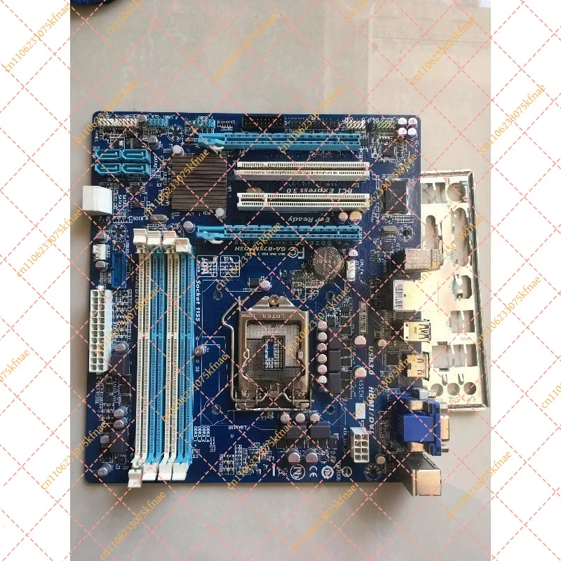 Placa-mãe Gigabyte GA-B75M-D3H LGA 1155 |   DDR3 SATA3 USB 3.0 Micro-ATX