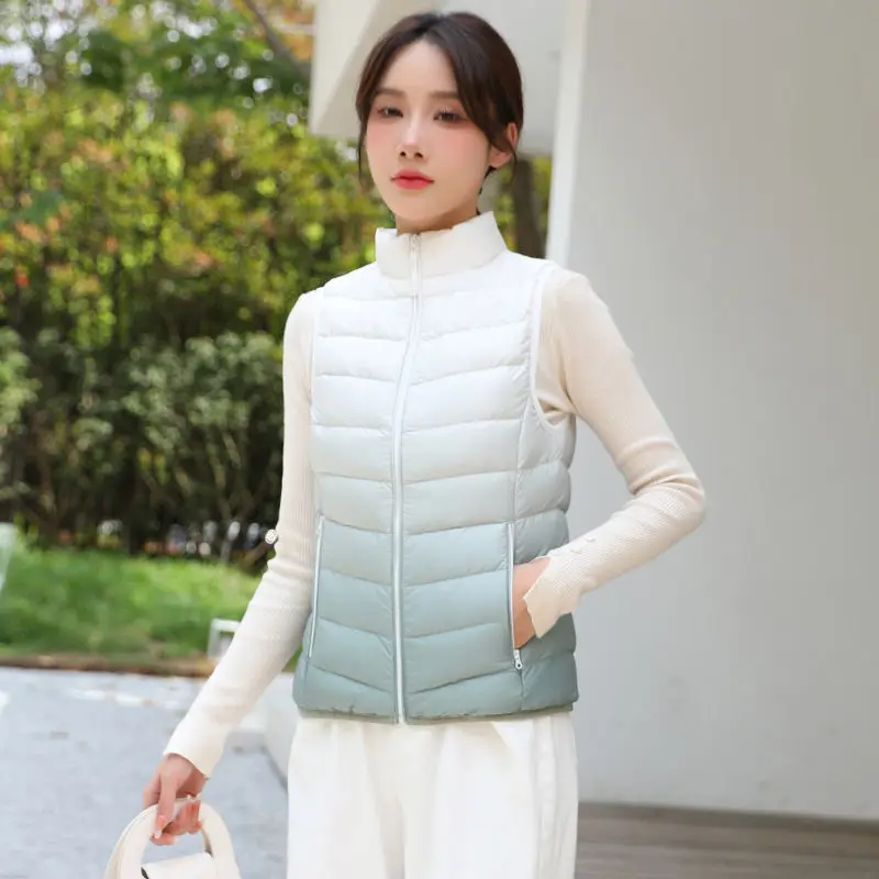 Trend Down Vest Jacket for Women Lightweight Padded Coats Ultra Light Hit Duck Coat Sleeveless Vests Jackets Woman Winter 2024