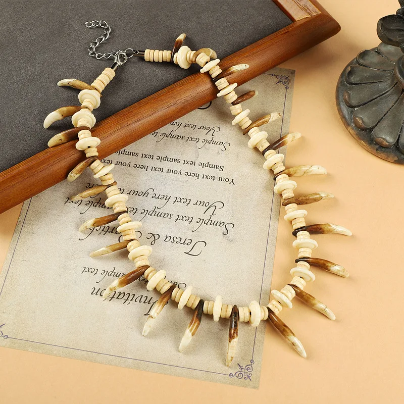 design-yak-bone-dog-tooth-clavicle-chain-necklace
