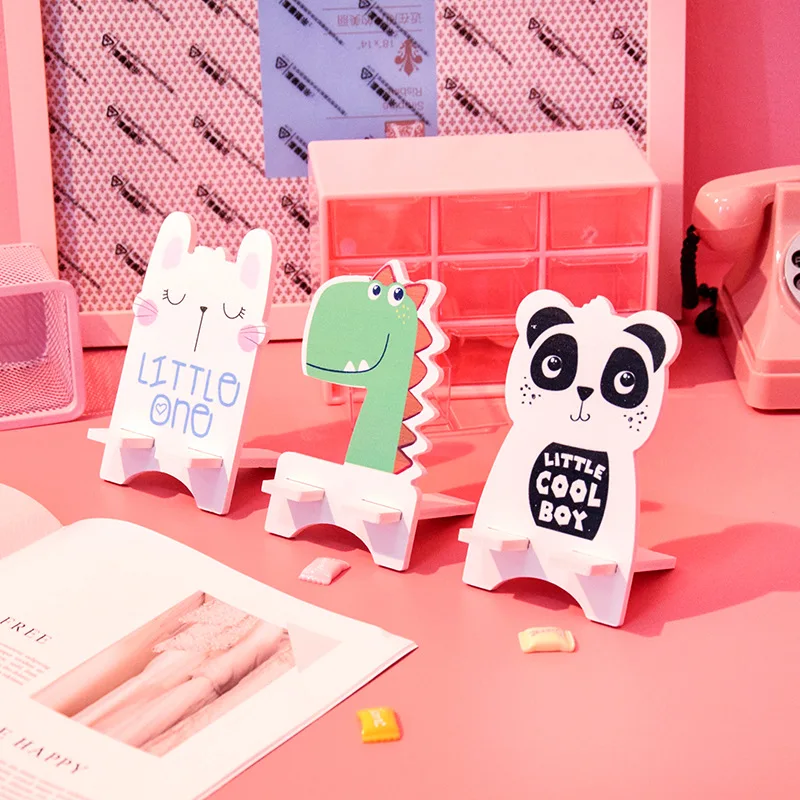 

Cute Cartoon Desk Mobile Phone Holder Stand For iPhone iPad Xiaomi Wood Desktop Tablet Holder Universal Table Cell Phone Stand