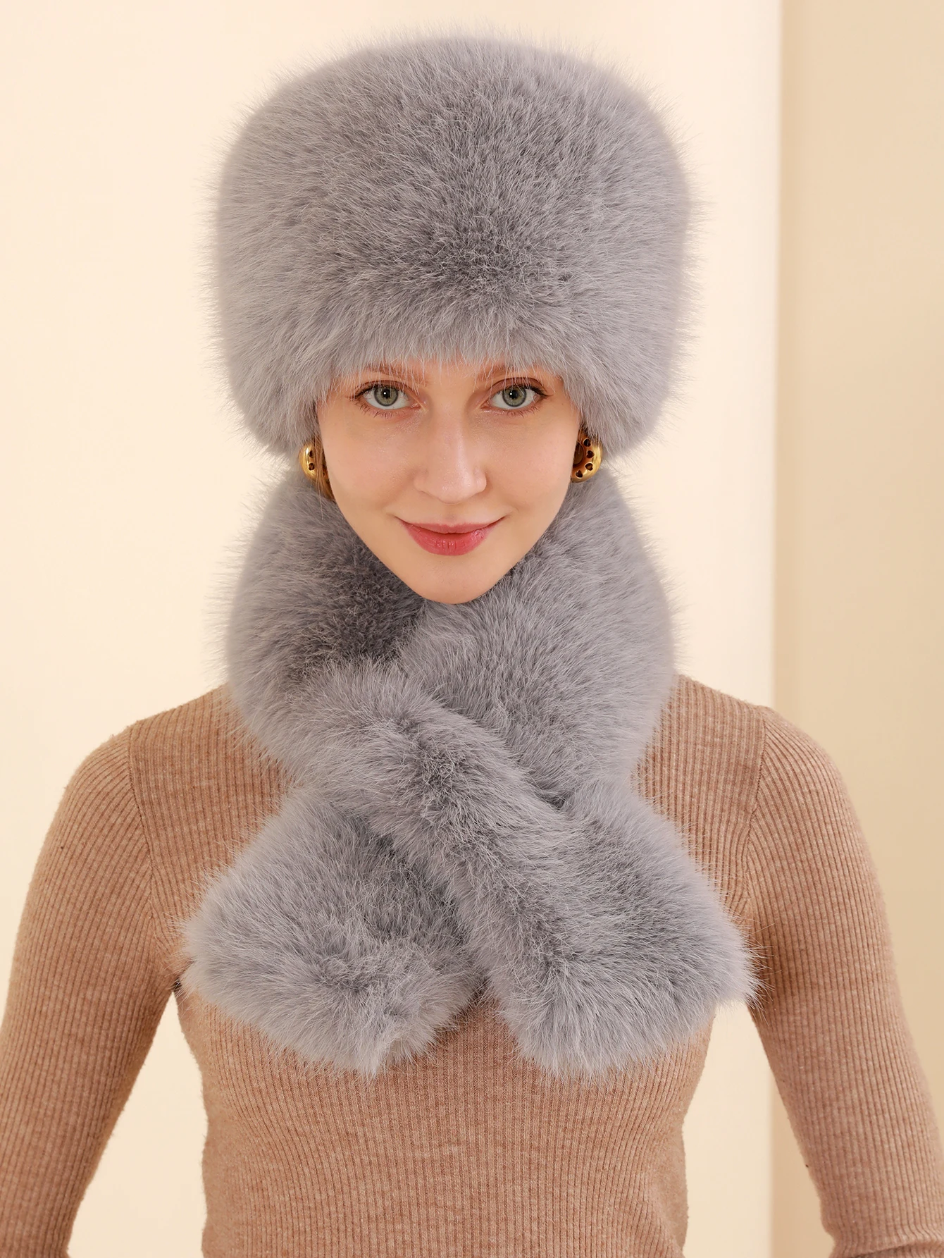 2024 Hot Selling Women's Fake Fox Fur Warm Snow Ski Hat Fake Fox Fur Scarf Windproof and Cold proof in Europe and America