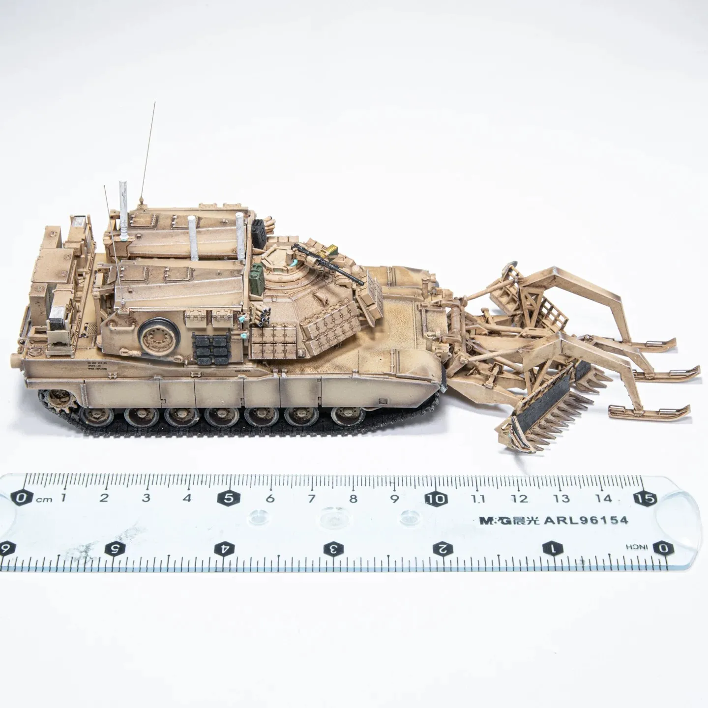 AM 1/72 M1ABV Assault Breacher Vehicle M1150 Mine Clearing Tank Heavy Engineer Combat Vehicle Finished Model