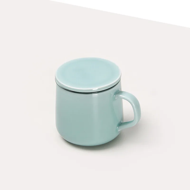 

Dongtu Qingshan Celadon Tea Cup Tea Water Separation Office Cup Ceramic