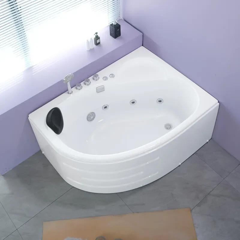 for Household 95cm Wide Acrylic Triangular Bathtub with Unequal Edge and Constant Temperature Heating Wholesale