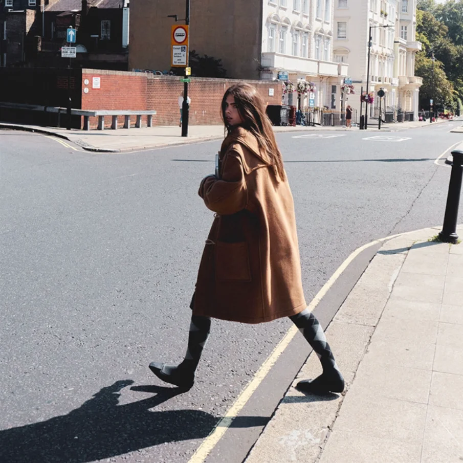 

Smoothmo*dbaby Thiened Woolen Coat with Horn Buttons And Hood Retro Sle Commute Faion Women's Outerwear