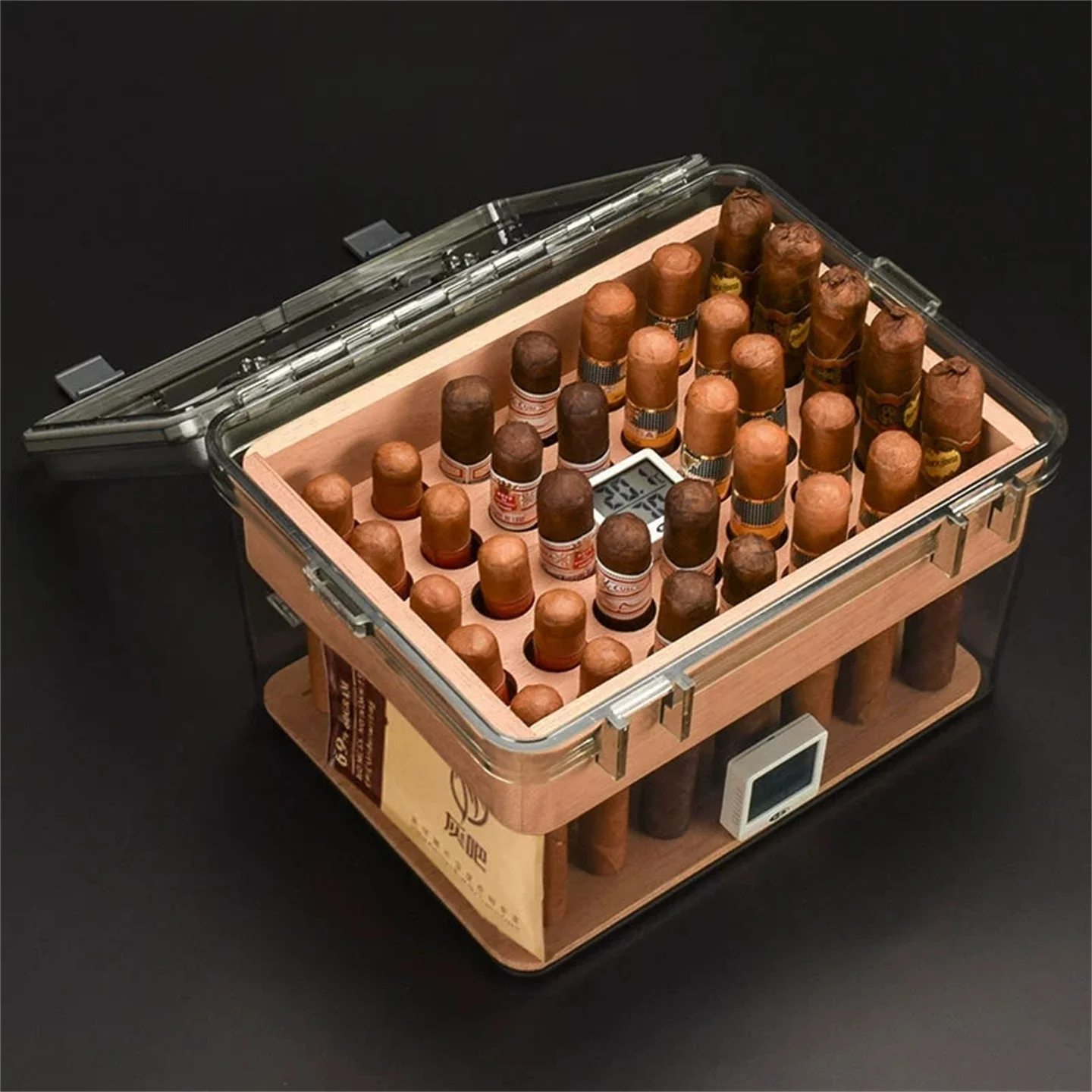 

Spanish Cedar Board Lock Cigar Box Gift With Hygrometer / Moisturizing Bag Cigar Mellow Humidor 35 - 80 Pieces Capacity