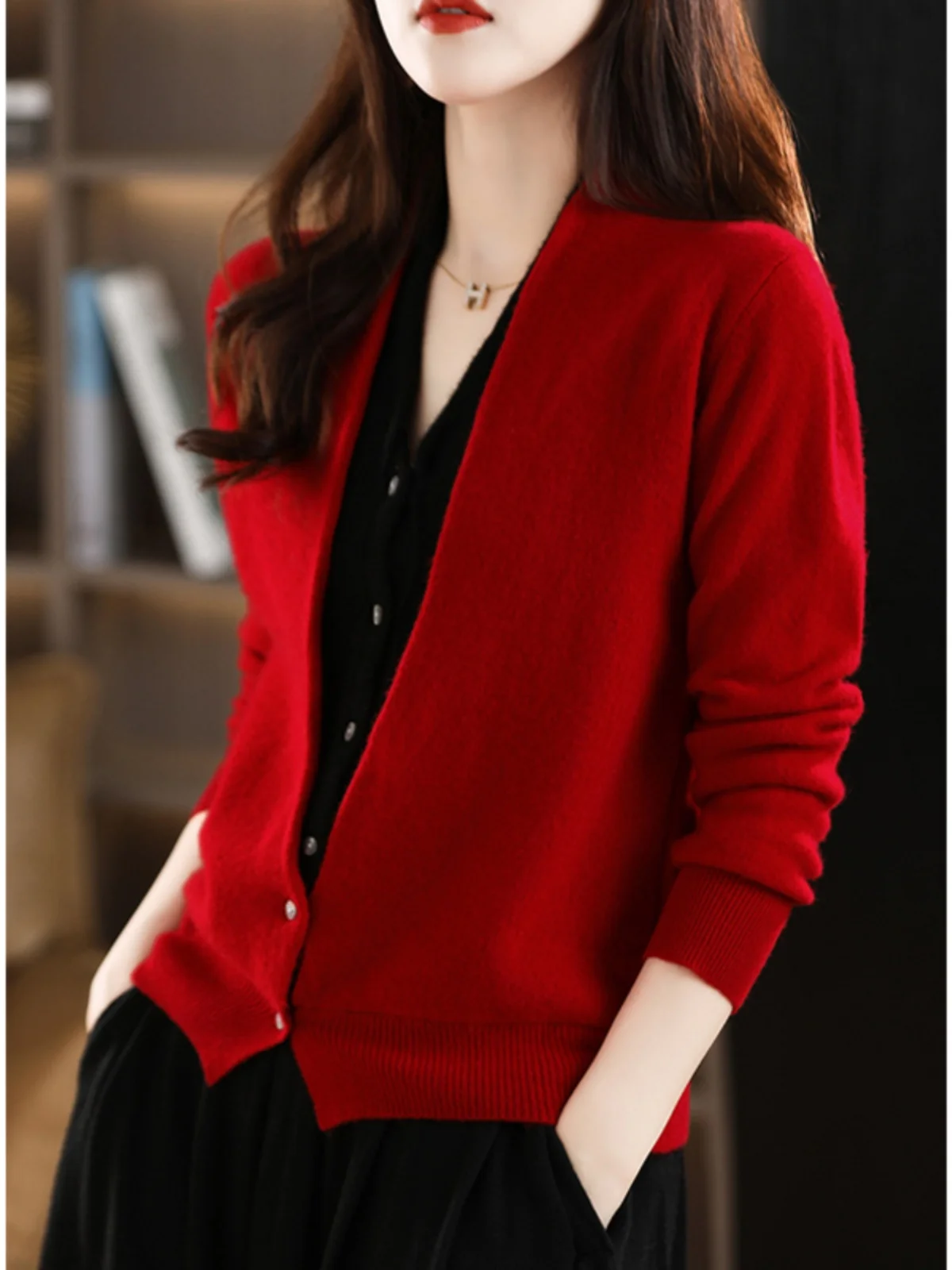 

Красный открытый кардиган-свитер свободного кроя для женщин, имитация двухслойности, с цветными блоками, осенне-зимняя новинка, универсальная куртка