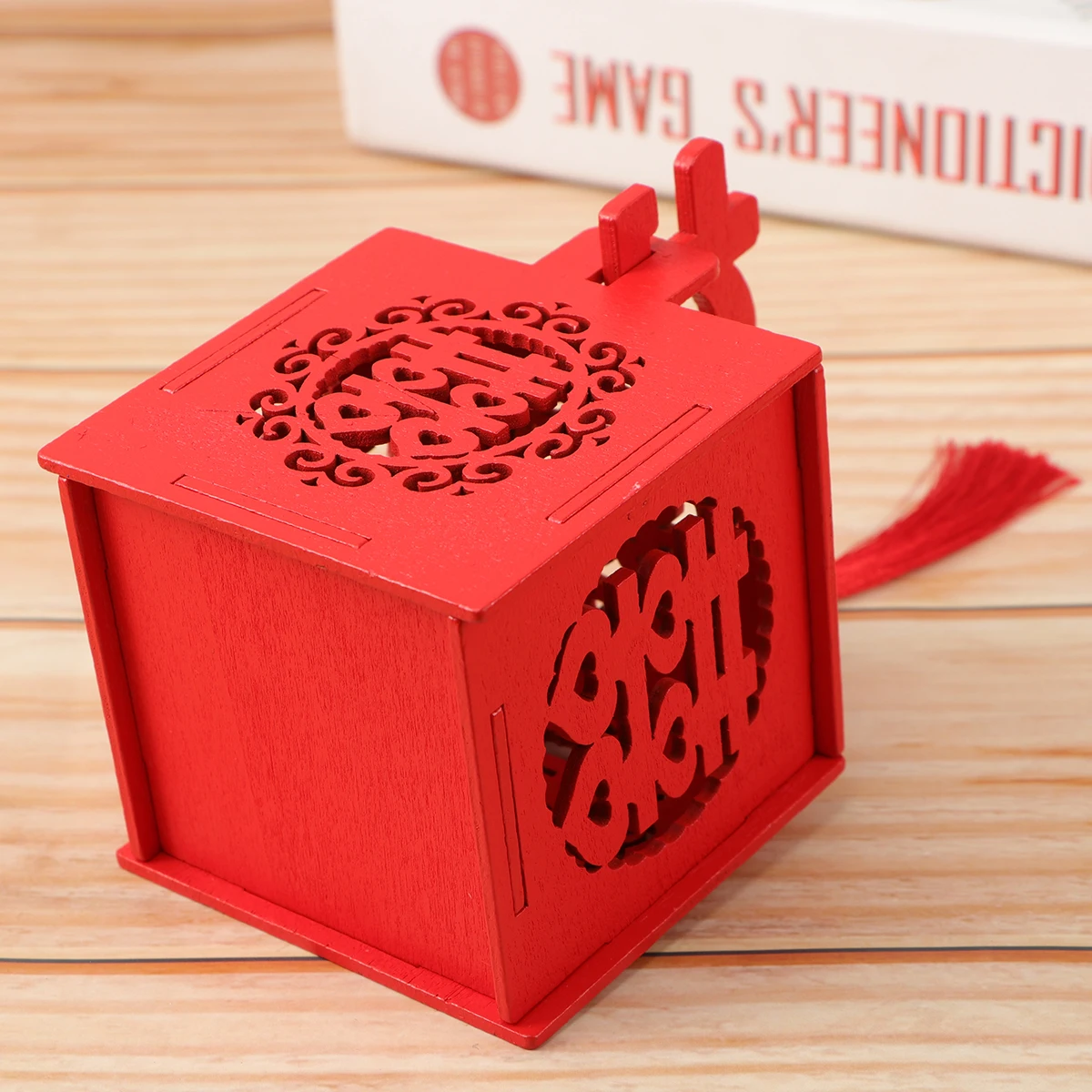 

Wedding Favor Candy Box Bride Gifts Boxes Decorative Keepsake Red Decoration