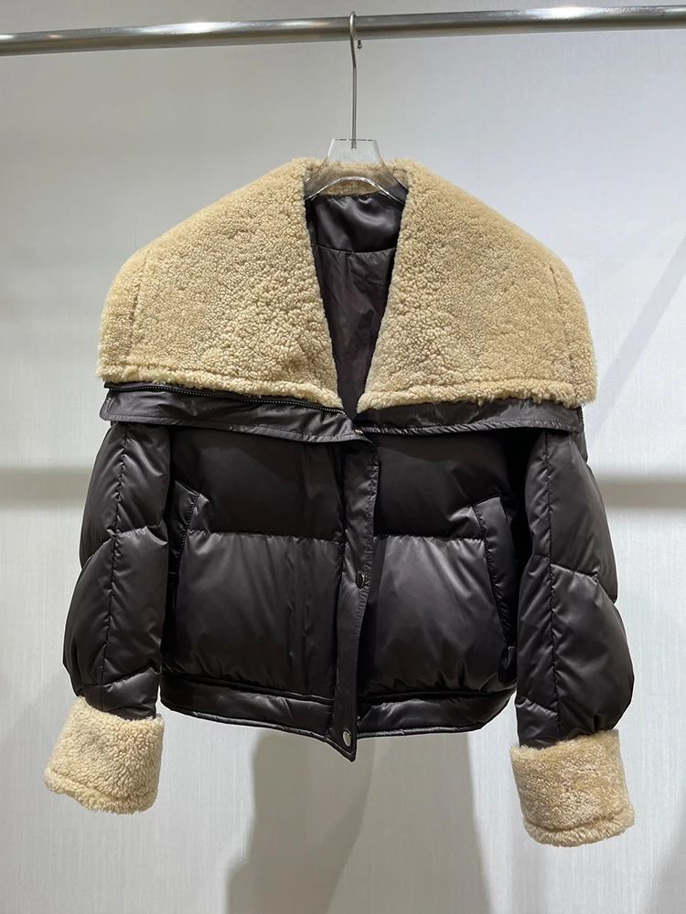 Abrigo cálido de invierno a la moda para mujer, chaqueta gruesa de plumas de ganso blanco con cuello de piel de oveja Merino grande Real, ropa de calle femenina