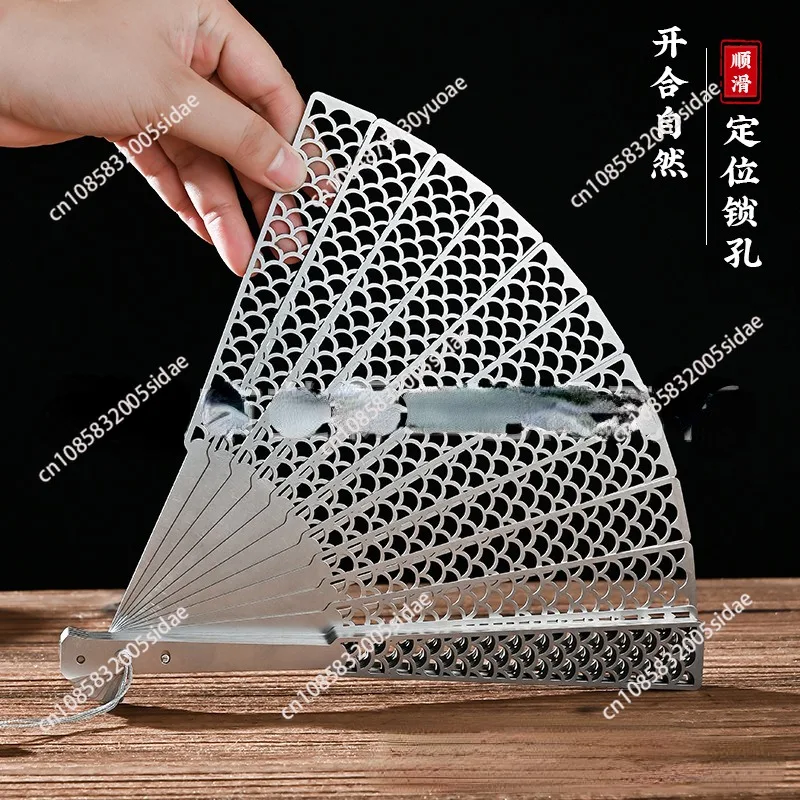 Tai Chi Portable Metal Dragon Scale Fan