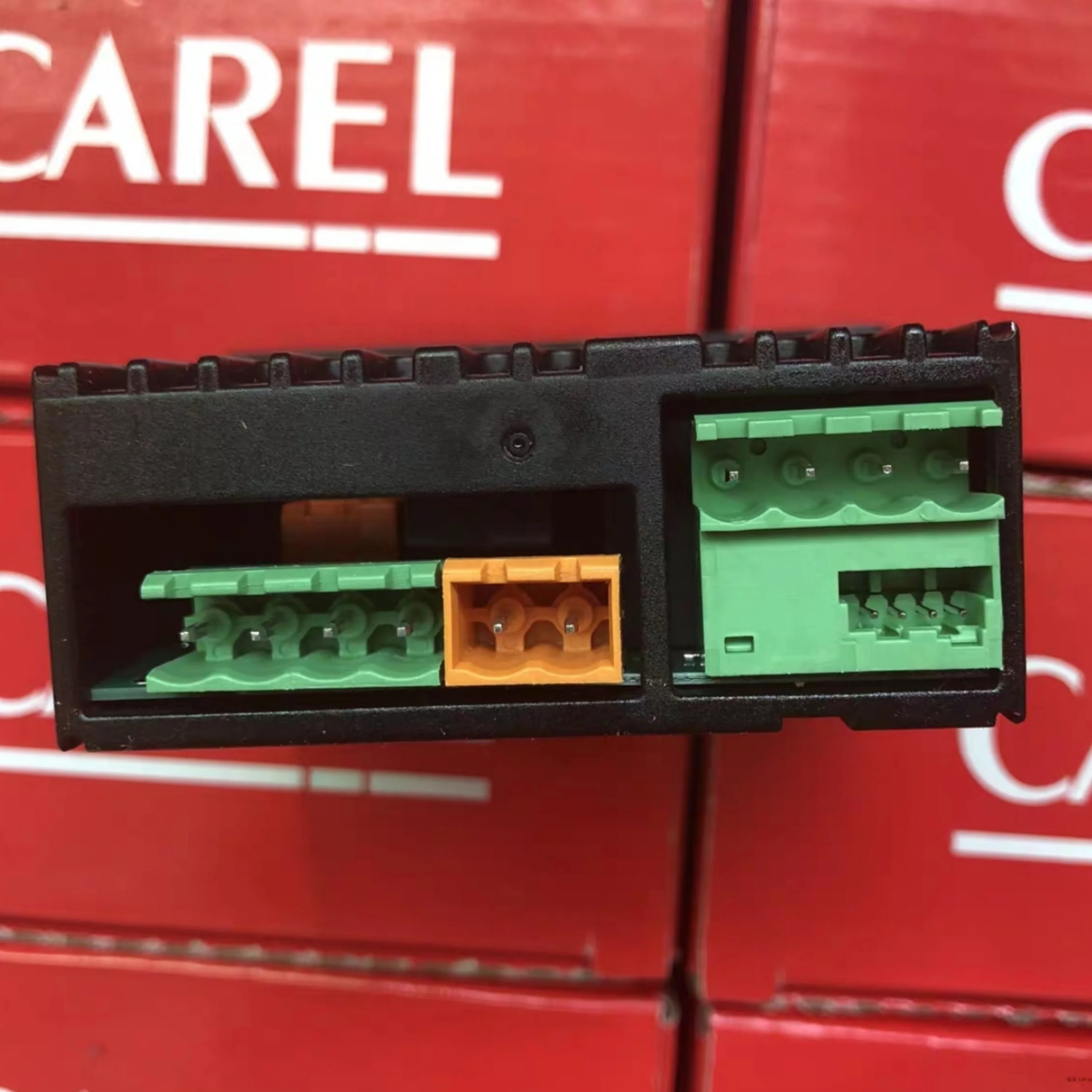 

PJEZY0H000 PJRIW0TT5K PLD00GF700 PLD00GFP00 Контроллер температуры совершенно новый