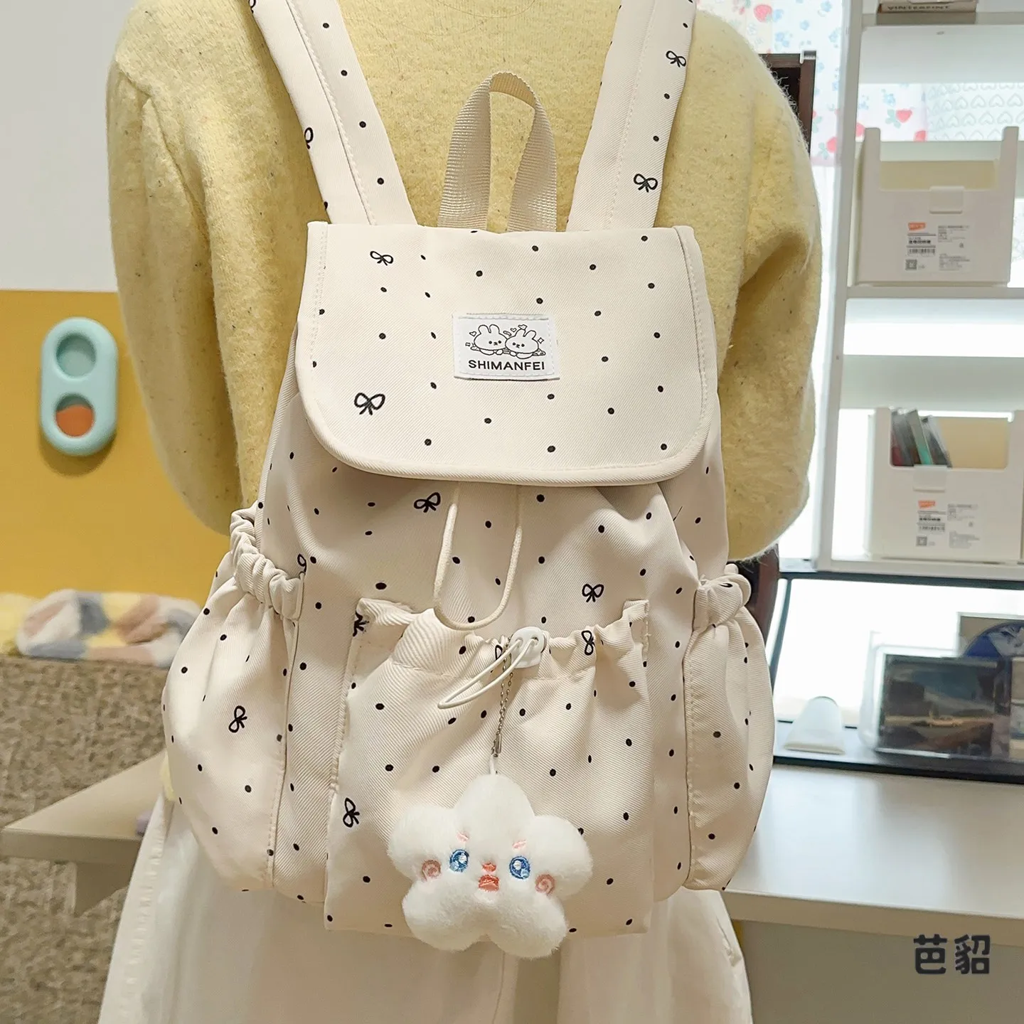 Japanese Style Teen Girl Lightweight Flip Cover Backpack Soft Fabric School Bag for Middle School Students Water Resistant