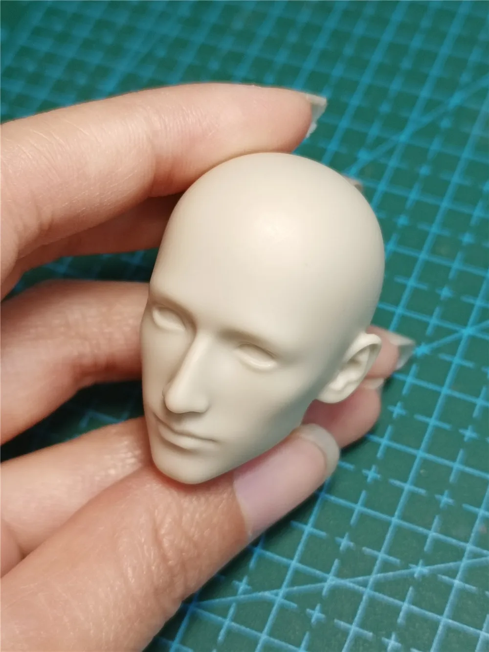 Unpainted 1/6 Scale BJD Leo Head Sculpt Model Painting Exercise For 12 inch Action Figure Dolls