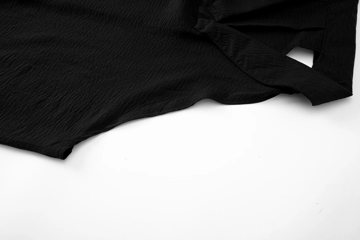 Europäisches und amerikanisches neues lässiges Resort-Kleid für Damen, ärmellos, atmungsaktiv, einfarbig, V-Ausschnitt, Frühjahr/Sommer 2026 – Detail 15
