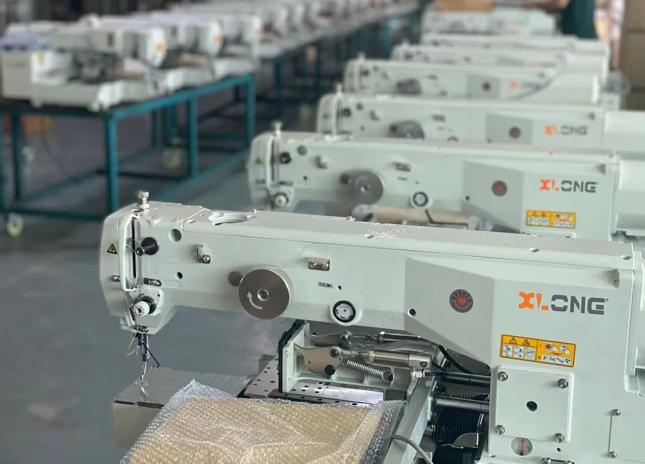 Industrial Sewing Machine High Speed Single Lockstitch Flat-Bed Configuration Manual Feed Motor