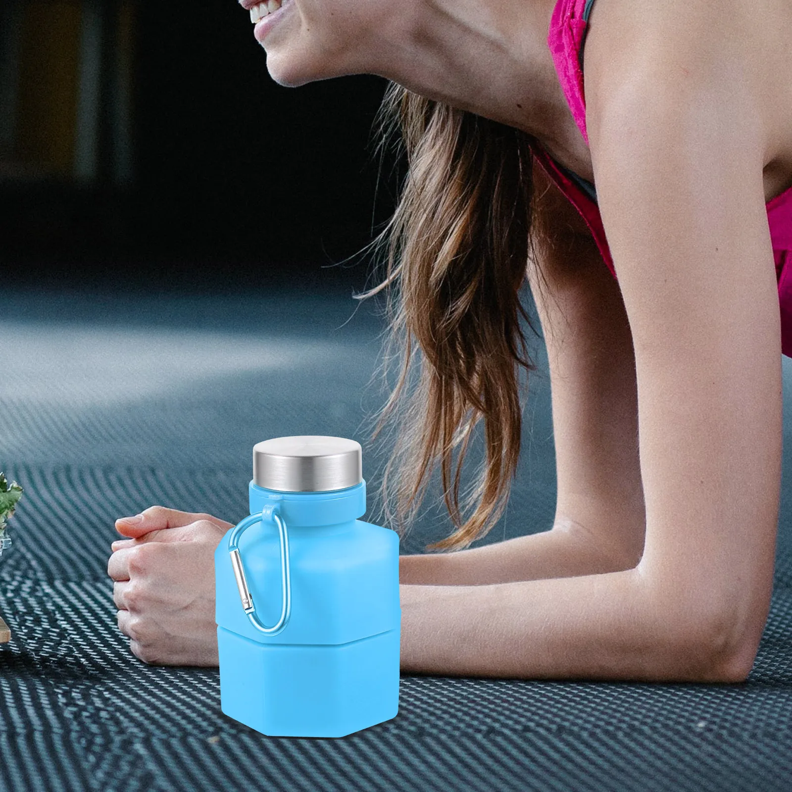 

Sports Water Bottle 650ml Red Dumbbell Shape Portable Outdoor Running Kettle Fitness ganizer Silicone Travel Use Gym Home Yoga