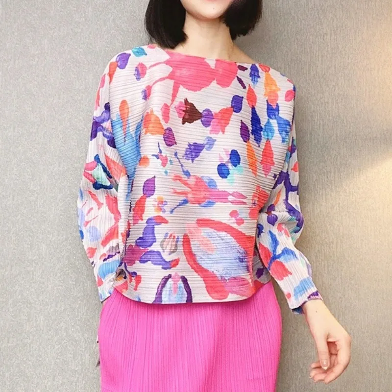 

2025 Fall New T-shirt Three Pleated Large Size Simple Loose Long-sleeved Tops Women's Printed Pleated Long-sleeved Woman Clothes