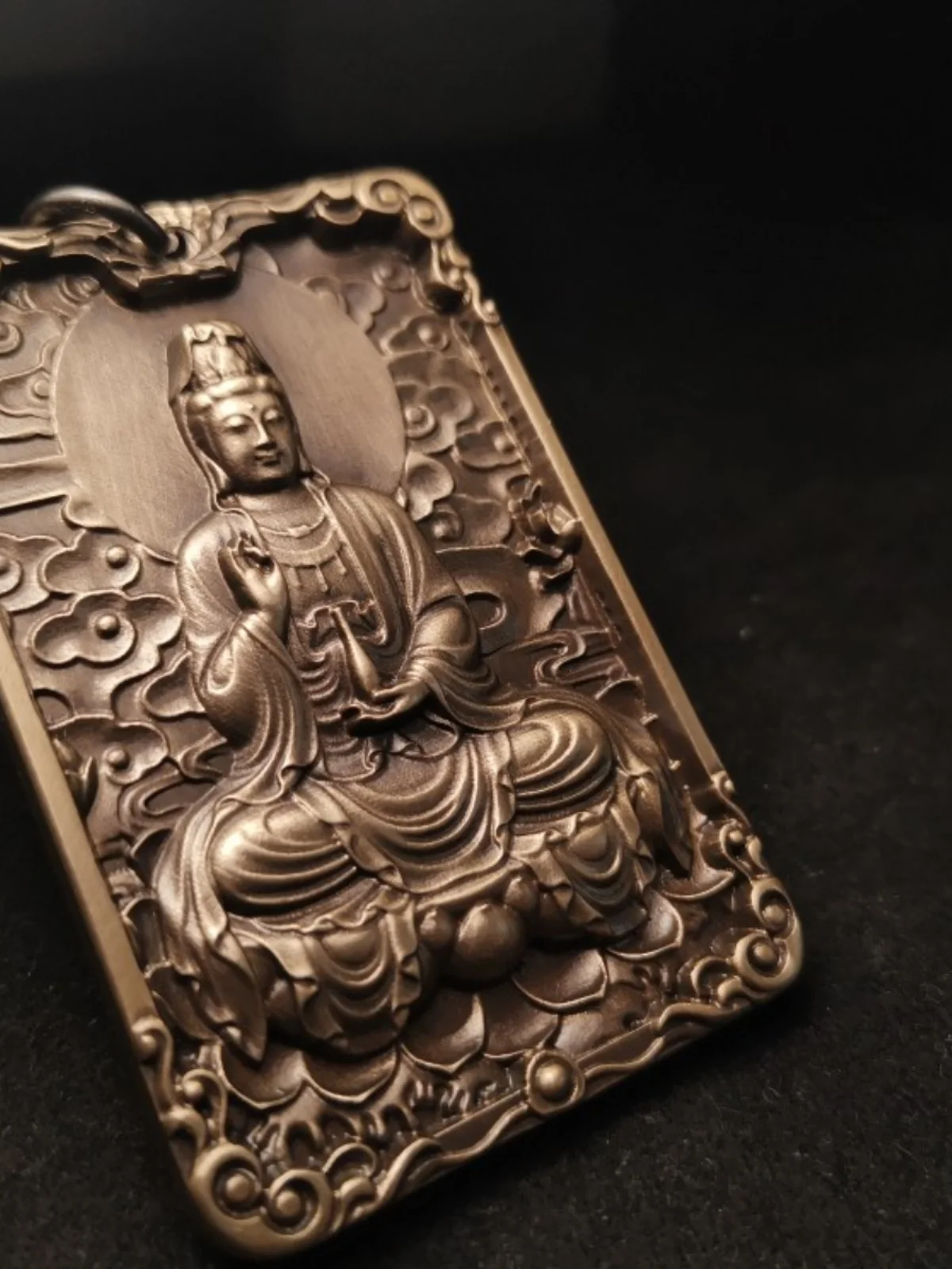 

Vintage New Sipei Bronze Carved Guanyin Universal Life Peace Buddha Plaque Four Six Square Plaque Pendant