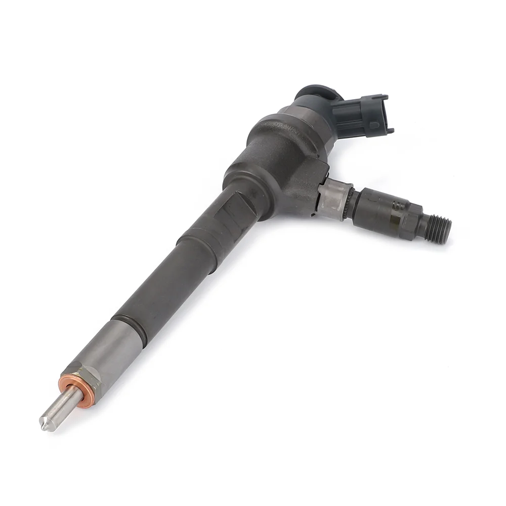 

Fuel Injector For Massey Ferguson Agco Sisu 4.4L Tractors 837073791 0445110408 Engine Replacement Parts