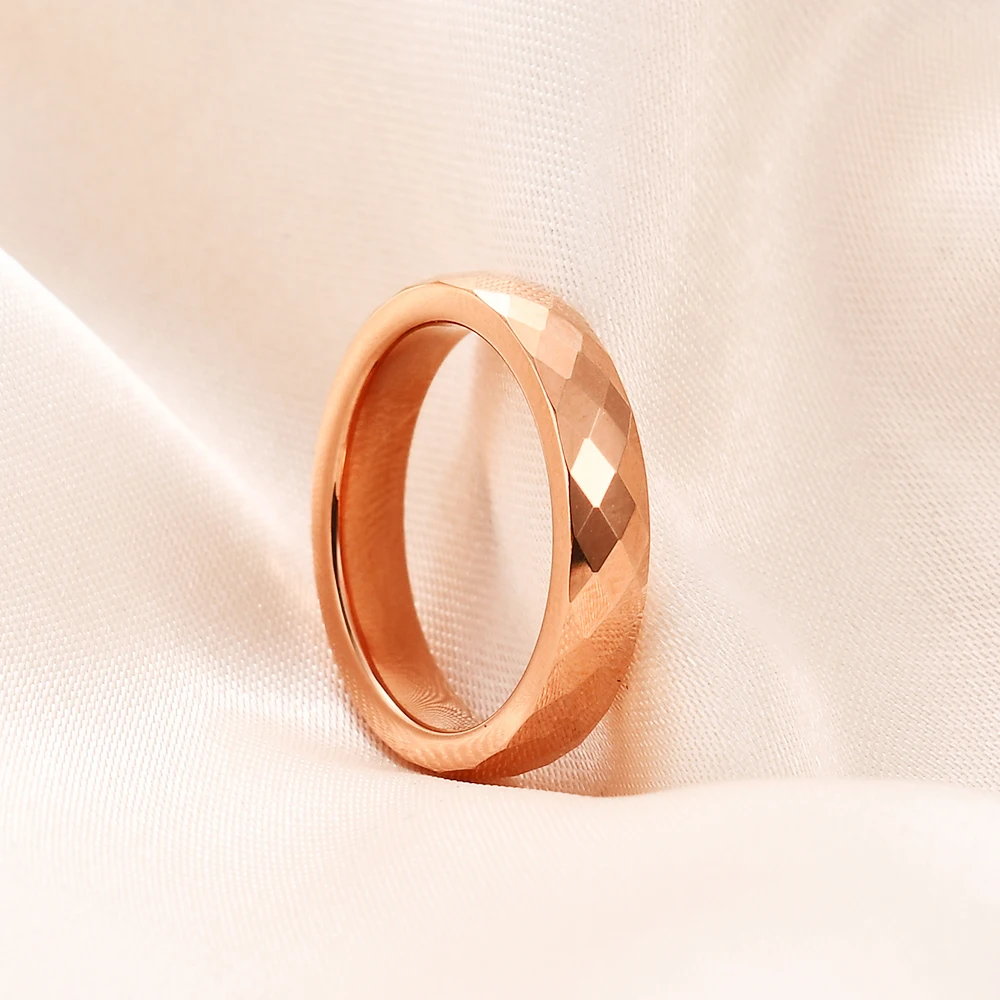 4MM/6MM Black Rose Gold Faceted Edge Dome Polished Tungsten Carbide Wedding Band Couple Rings for Women Men Size 5-12