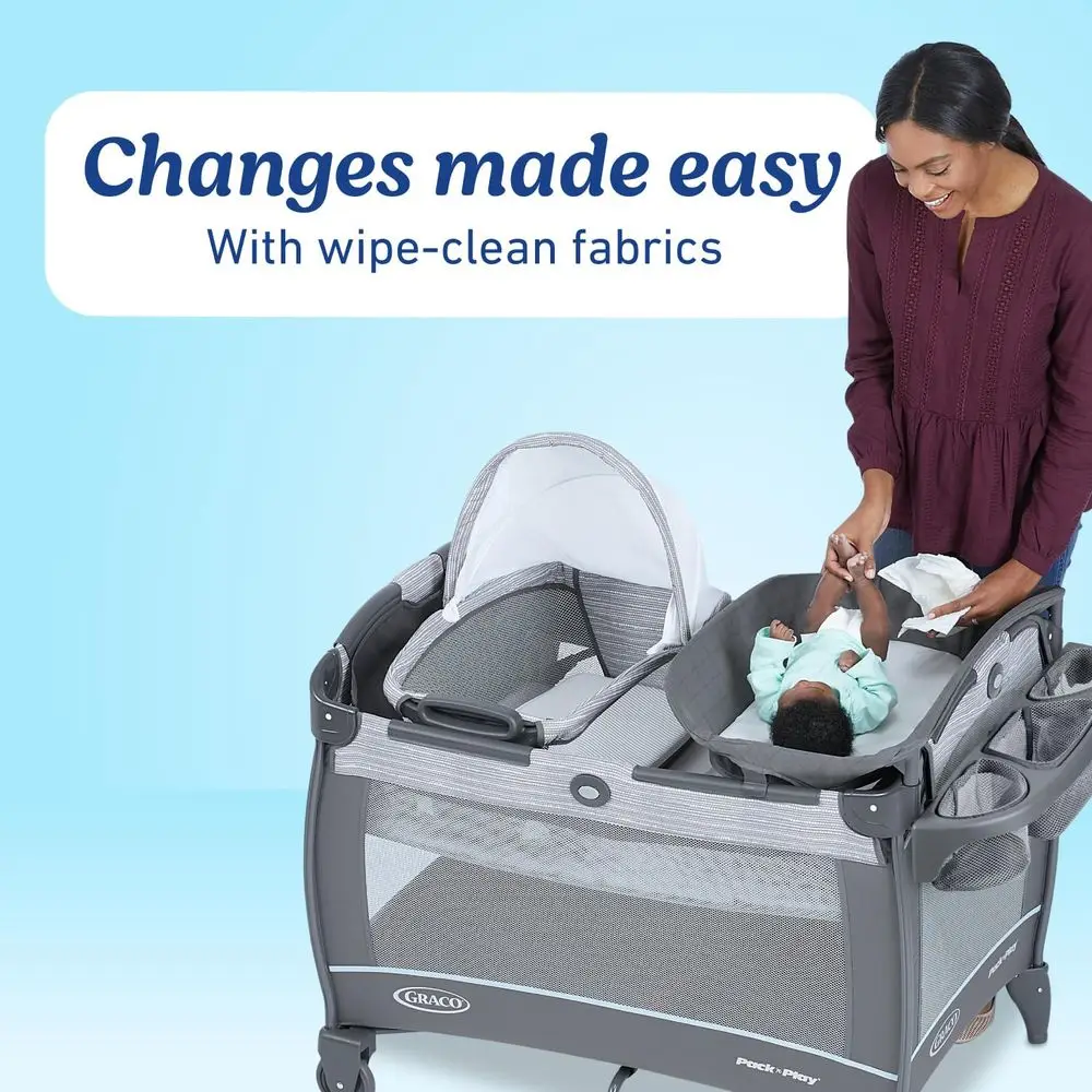 Przenośna łóżeczko-kokon i przewijacz w jednym: Close2Baby Playard, edycja Derby