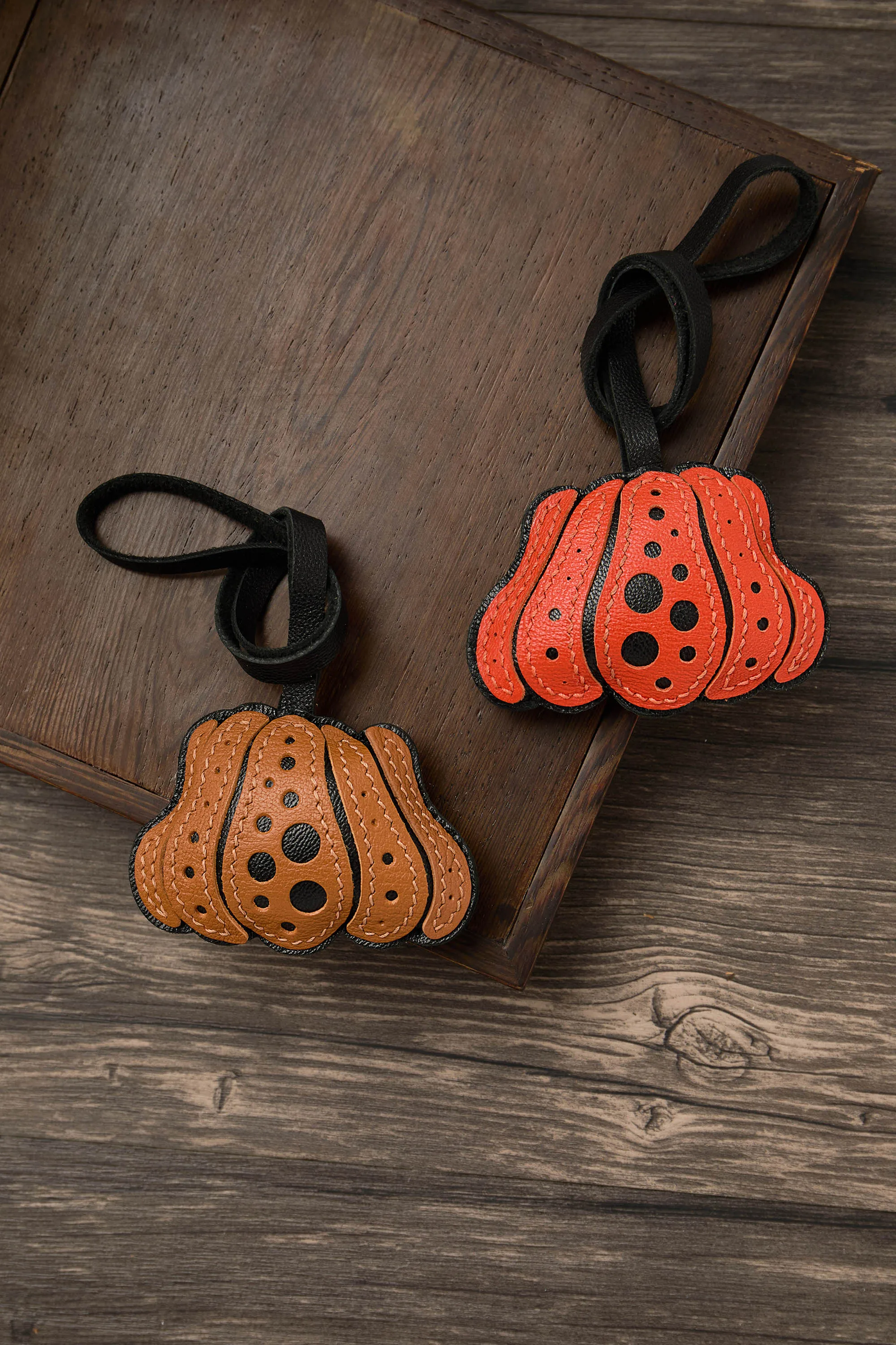 Handmade Real Leather Pumpkin Head Bag Charm KeyChain Bag Backpack Genuine Leather Bag Charm Couple Friend Jewelry Gift