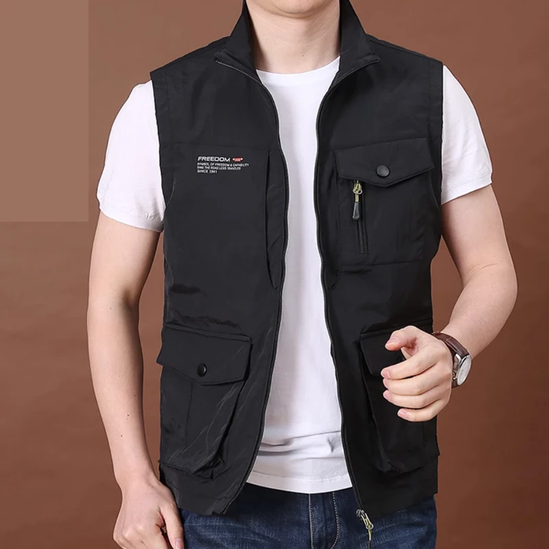 Outdoor photographer waterproof vest sleeveless new multi pocket quick drying fishing vest men's thin mountaineering