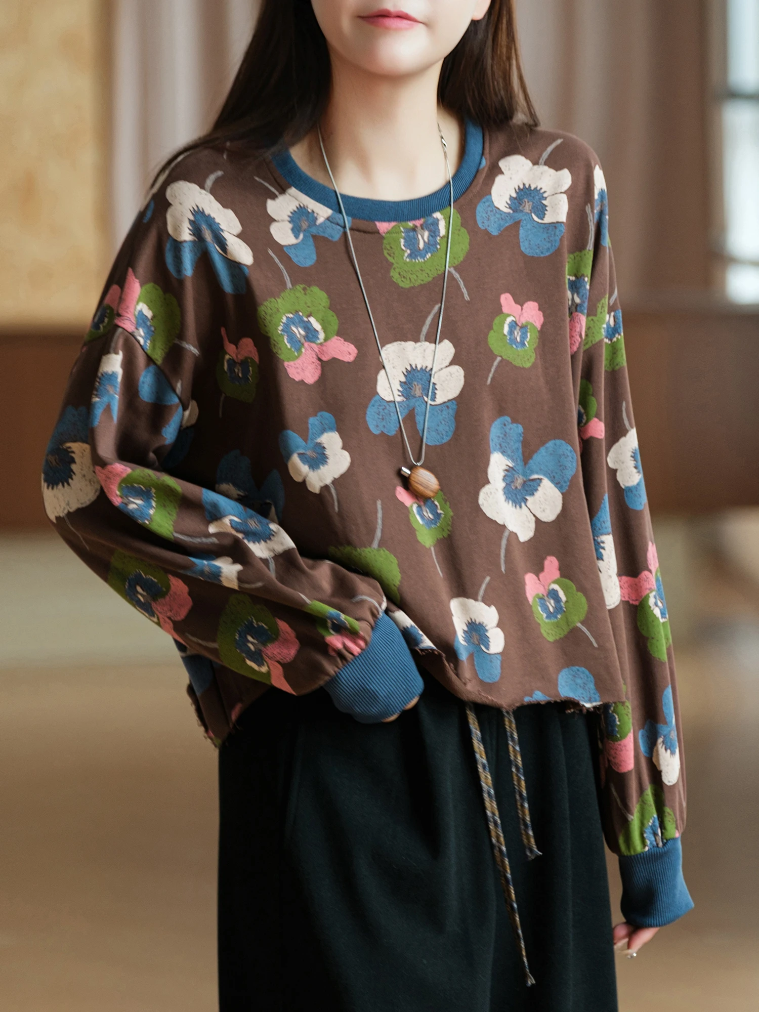 Handmade Floral Sweatshirt Skin-friendly Old Cotton Circle Stitching Bottom Ladies Casual Style Short Length Plant Pattern