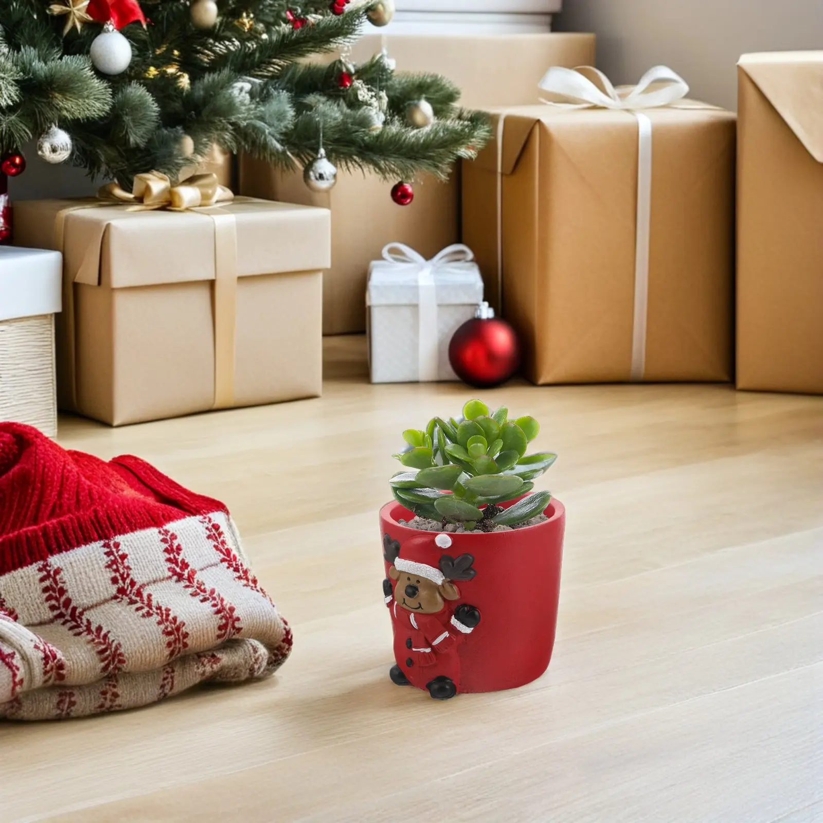 Succulent Planter Pot Christmas Themed Reindeer Ceramic Flowerpot for Indoor Plants Moisture Retaining Small Desktop Ornament