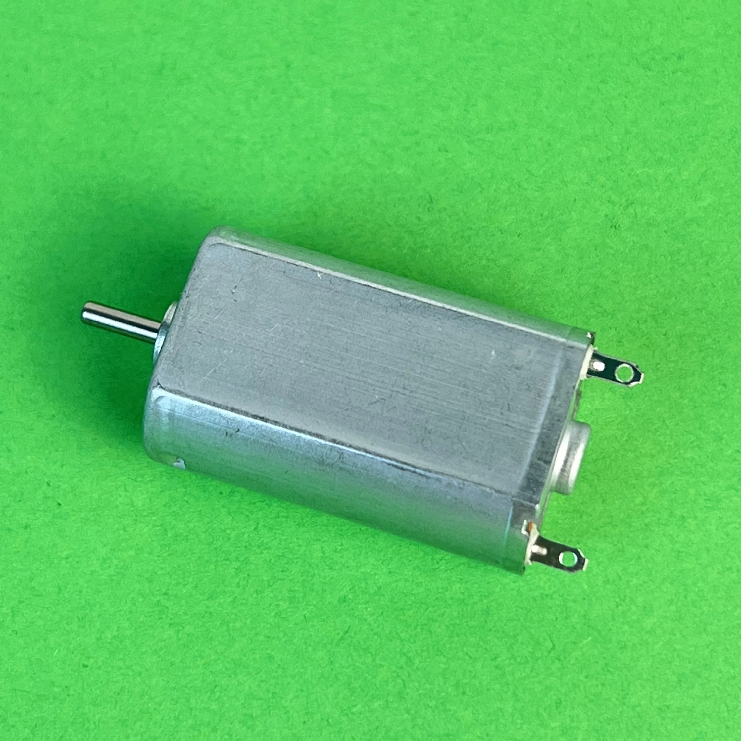 محرك صغير 20 مللي متر 180 FF-180SH-2290 تيار مستمر 3 فولت 3.6 فولت 5 فولت 7.4 فولت فرشاة معدنية عالية السرعة لعبة ماكينة الحلاقة الكهربائية