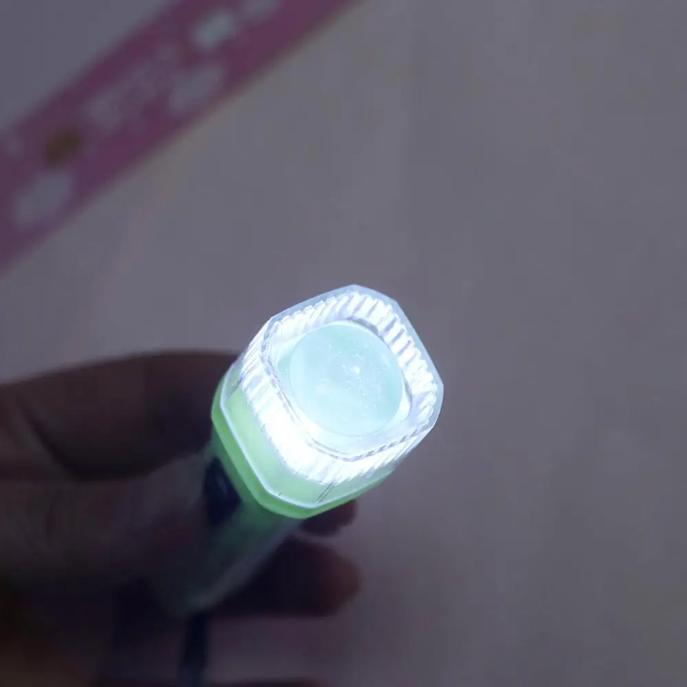 ไฟฉาย LED แบบพกพาโคมไฟพลาสติกแขวนเชือกพวงกุญแจ Light Strong Light MINI ปากกาของขวัญ