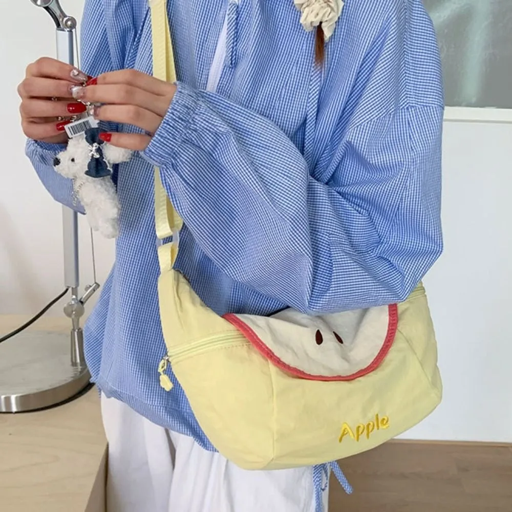 

Fashionable Korean Style Nylon Shoulder Bag Creative Large Capacity Fruit Shape Crossbody Bag Lightweight Tote Bag Handbag Girls