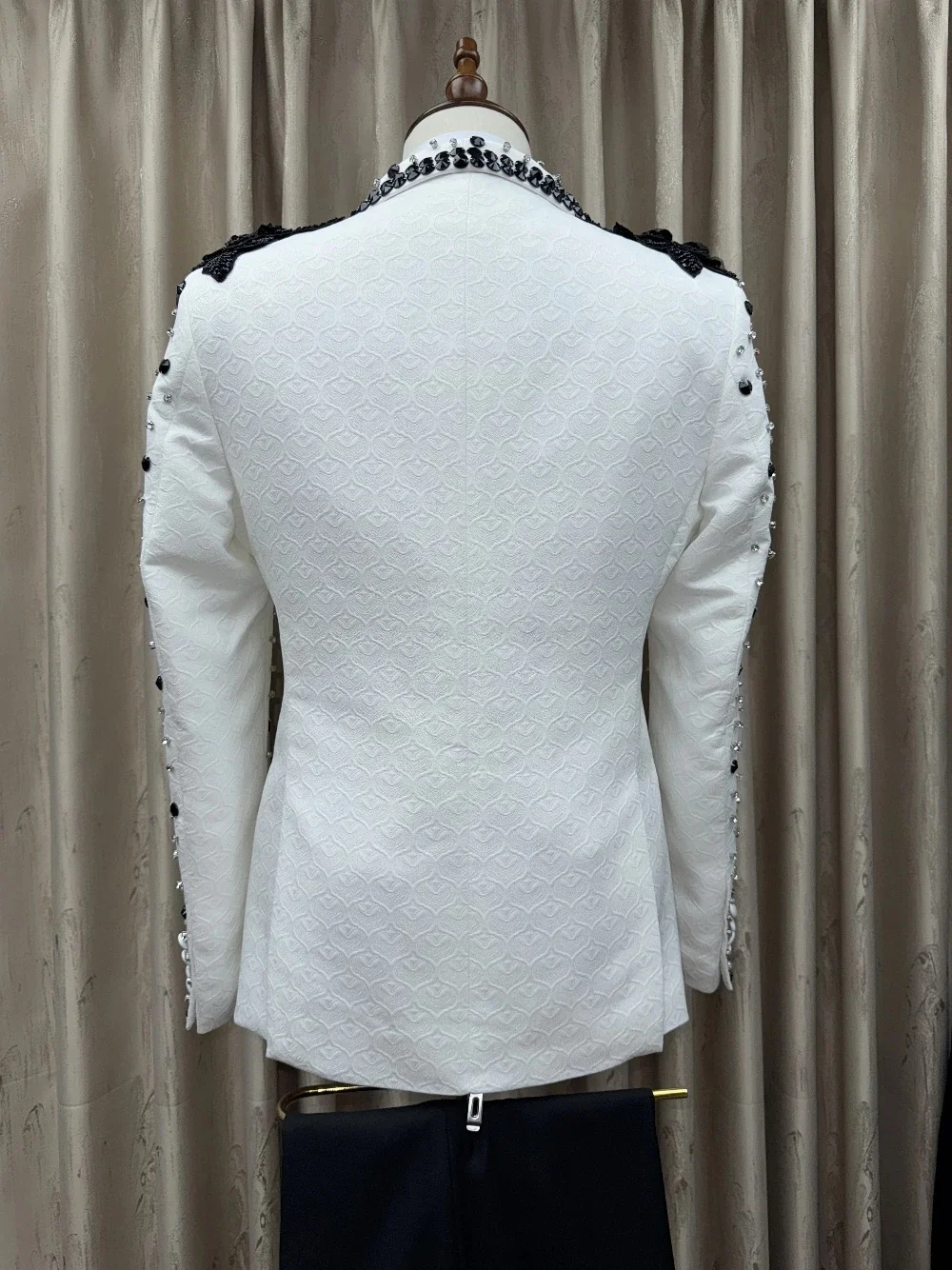 Abiti da sposa hot fix di lusso per lo sposo scialle bavero smoking monopetto 2 pezzi giacca pantaloni festa serale ballo personalizzato