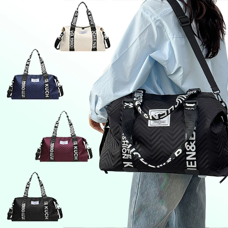 

Рюкзак нейтрального цвета подходит для студенческого багажа при жизни в школе или короткошерстных деловых поездок.