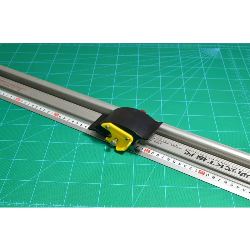 

70cm Guarded Sliding Cutter Ruler Track Cutter Trimmer Utility Ruler for Straight Safety Cuts, Boards, Banners