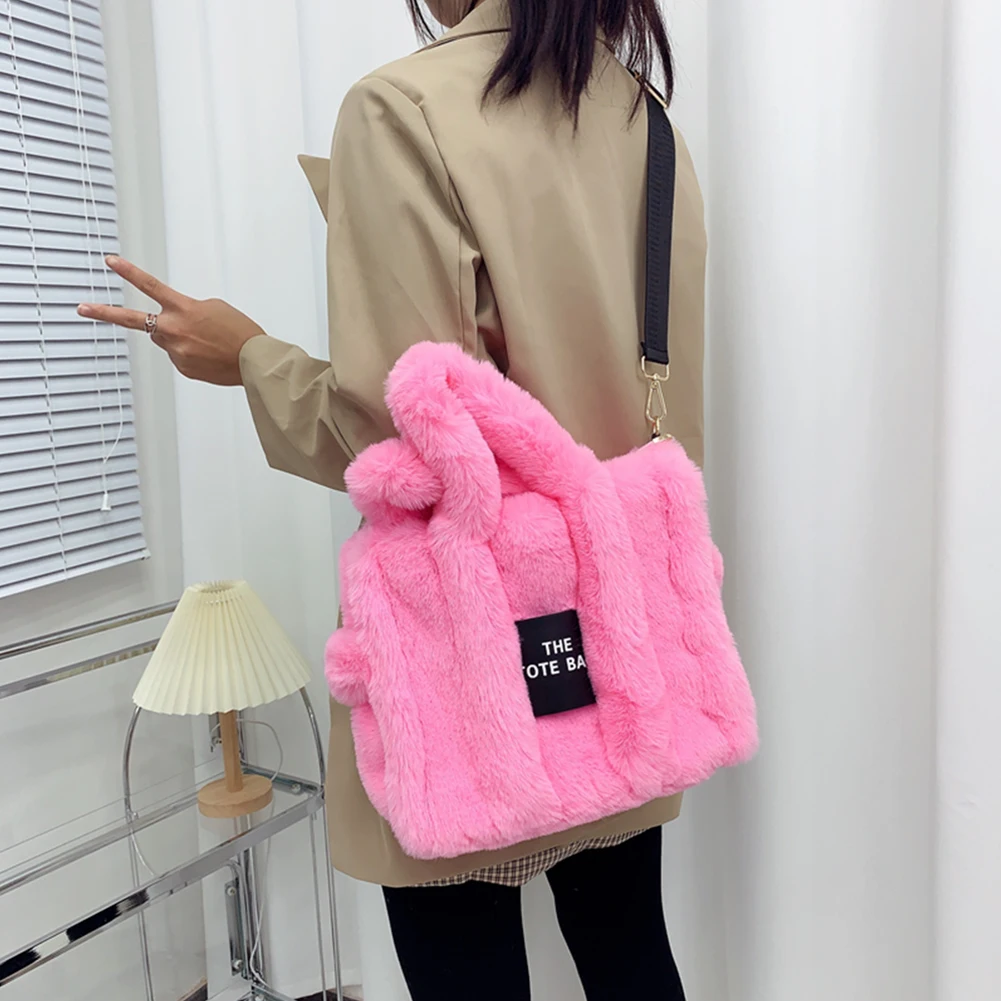 Fashion Women Handbag Autumn Winter Faux Fur Fluffy Handbags Soft Plush Designer Ladies Girl Shopper Purses for Travel Shopping