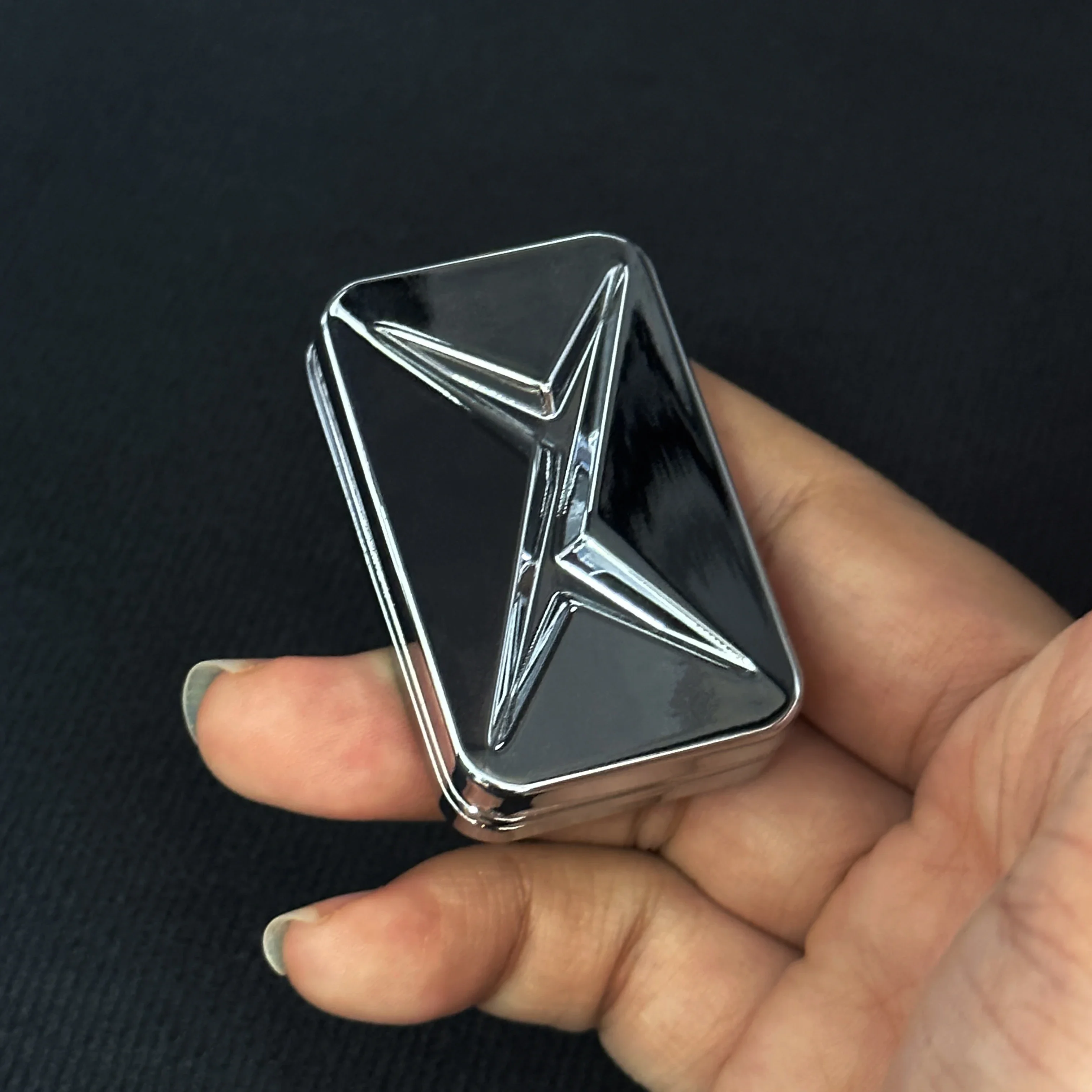 1F-EDC Fidget Sliders Slider Metal Fidget Toys Stress Relief for Adults Magnetic Metal Infinite Fidget
