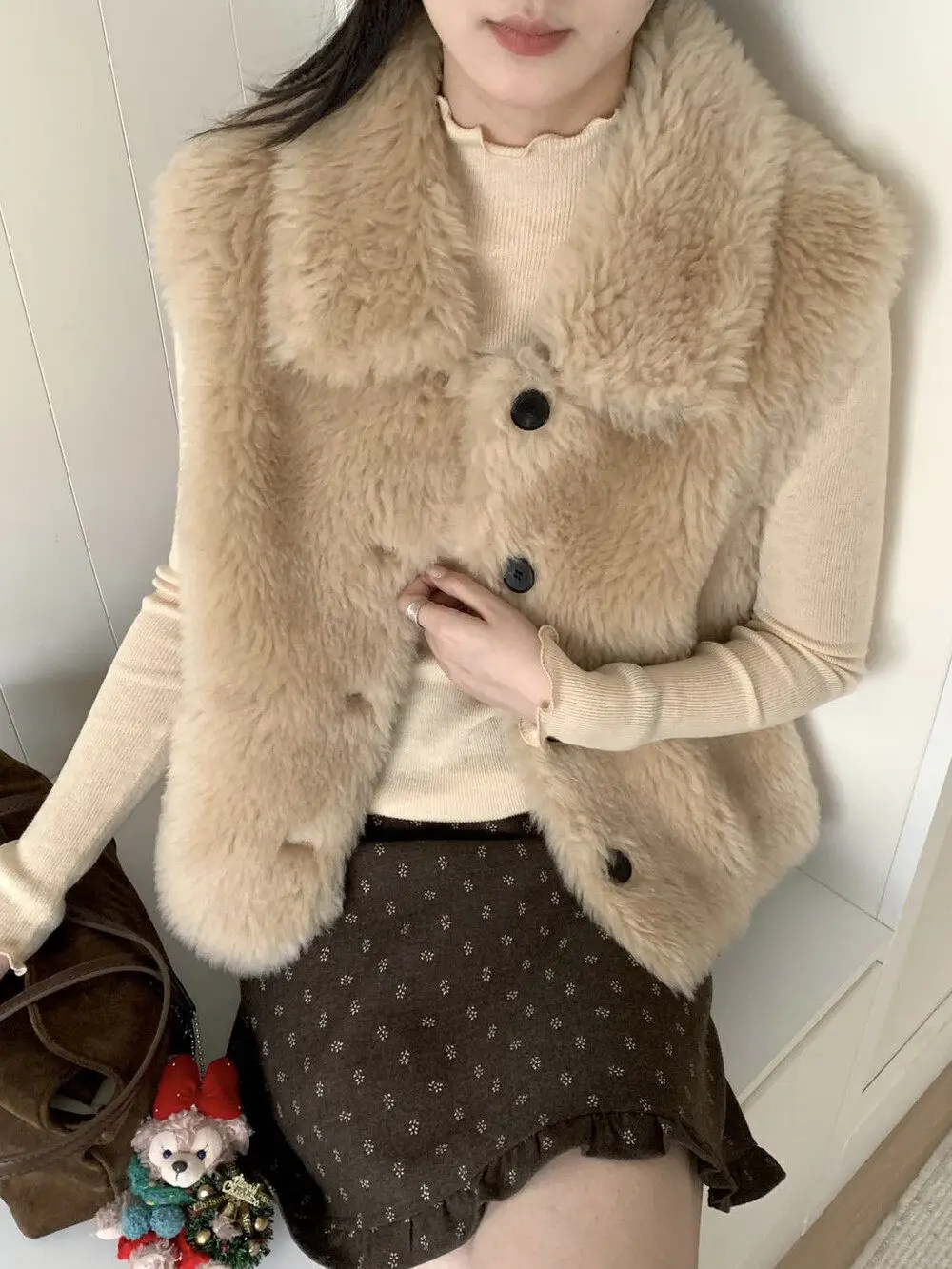 

Женская короткая куртка из овечьей шерсти с квадратным воротником, из натуральной кожи и меха, осенне-зимняя модная верхняя одежда, жилет