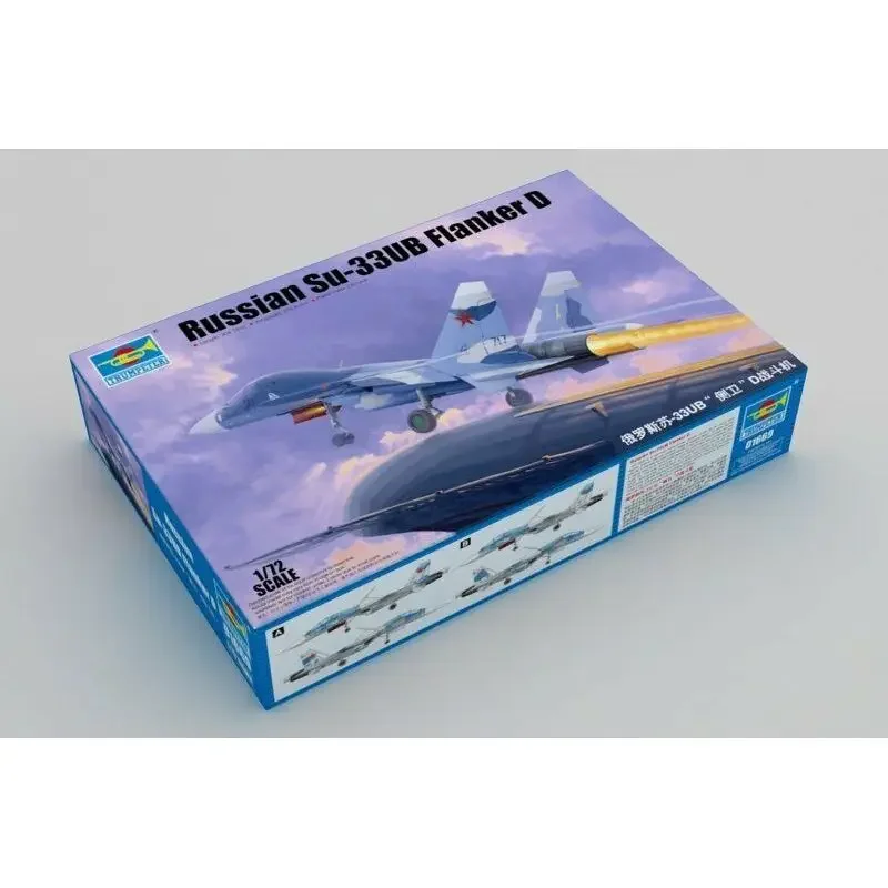 Trumpeter 01669 1/72 Russian Su-33UB Flanker D - Scale Model Kit