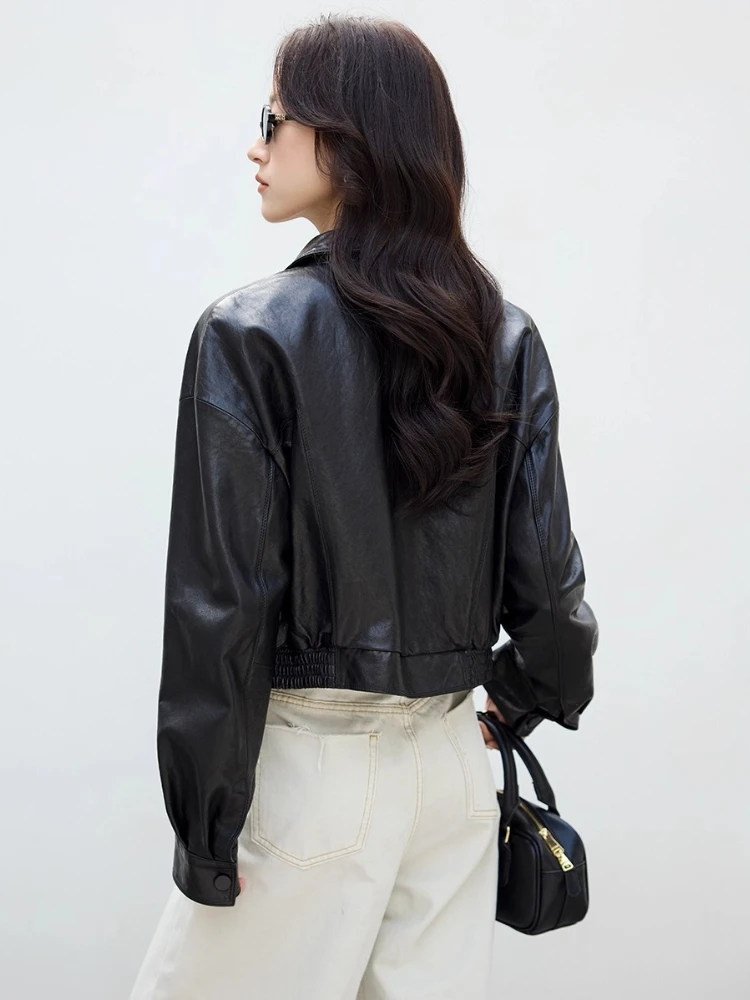 スリムショート本革バイクジャケット女性用春秋2025新作高級シンプル無地ソフトオイルワックスリアルシープスキンコート